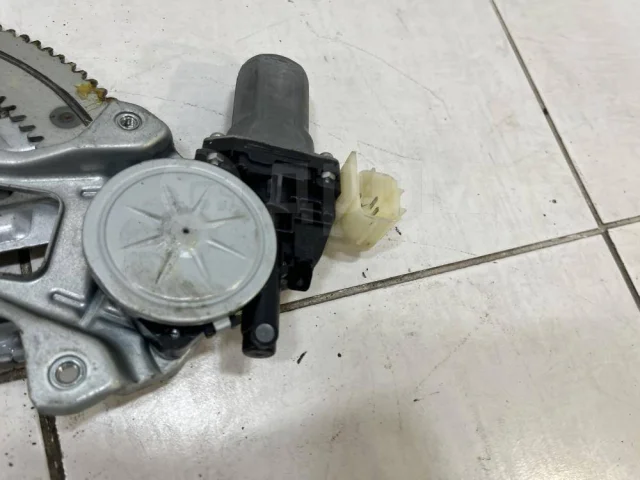 ��������������� ������. ������ ����� Nissan X-Trail 3 T32 2014 [827214CA0A] 827214CA0A �� �����