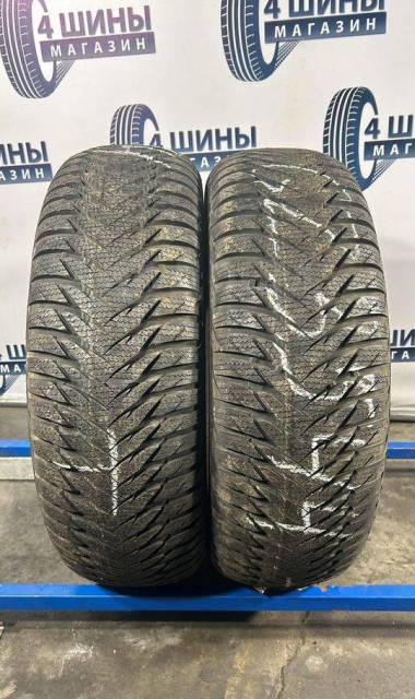 Goodyear UltraGrip 8, 205/60 R15