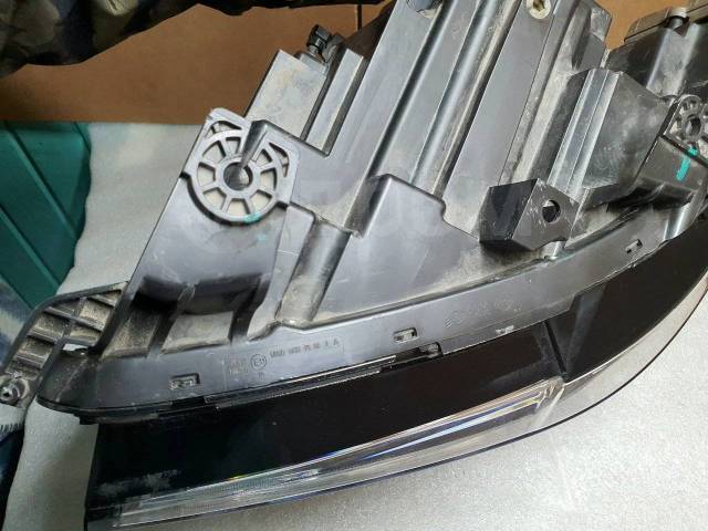   Tank 500 I (20222025) LED  4121104XKV3AA  