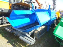 HANTA F25C-2, 2008 во Владивостоке Hanta. Асфальтоукладчик F25C-2. Ширина укладки 2,5 метрa.