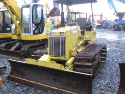 Komatsu D20P-7, 2003 в Санкт-Петербурге Komatsu D20P. Бульдозер -7, 4 000 кг.