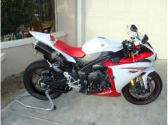 Yamaha R1, 2009 