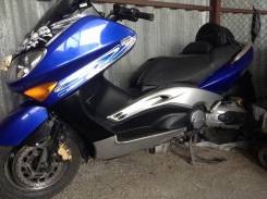 Yamaha TMAX, 2002 