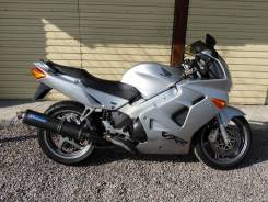 Honda VFR 800, 2000 