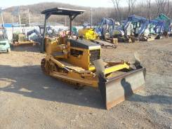 Mitsubishi BD2J, 2002 во Владивостоке Mitsubishi. Бульдозер BD2J, 3 200 кг.