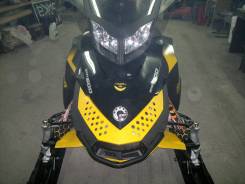 BRP Ski-Doo Summit Everest 146, 2008 