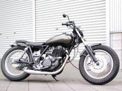 Yamaha SR400 