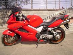 Honda VFR 800, 2002 