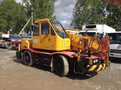 Komatsu, 2010 в Новосибирске Komatsu. Кран 10тонн 2010г б/п, 5 000 куб. см., 24,00 м.