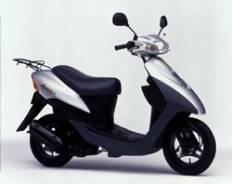 Выбор оптимальной модели для городских поездок: Suzuki Address против Burgman