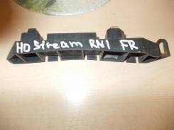 Крепление переднего бампера правое HD Stream RN1 00-03 в Томске Крепление бампера. Honda Stream, RN2, RN4, RN1, RN3, RN5 D17A, D17A2, K20A, K20A1, K20B