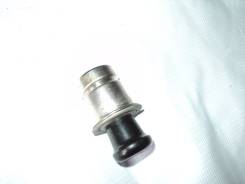 Прикуриватель Mitsubishi Pajero IO MR227151 во Владивостоке Прикуриватель. Mitsubishi: Grandis, Proudia, L200, Aspire, Emeraude, Dignity, RVR, Pajero, Legnum, Pajero Pinin, Chariot, Galant, Chariot Grandis, Paj...