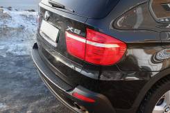 Накладка на задний бампер BMW X5 (E70) 2010- в Красноярске Накладка на бампер. BMW X5, E70 Двигатели: M57D30TU2, M57TU2D30, N52B30, N55B30, N57D30OL, N57D30S1, N57D30TOP, N57S, N62B48, N63B44, S63B44, S63B44O0...