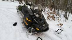 BRP Ski-Doo Summit Everest 600 H.O. E-TEC, 2009 