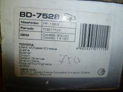Колодки тормозные дисковые Задние комплект Toyota Mark II JZX100 фото
