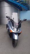 Yamaha Tmax, 2001 