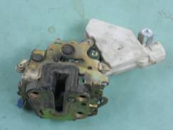 Замок двери Nissan Sunny, B15 в Барнауле Замок двери. Nissan: Wingroad, X-Trail, Maxima, Altima, Primera, Avenir, Pulsar, Sunny, Bluebird Sylphy, Cube, Expert, Atlas, Sentra, Cabstar, AD, Lib...
