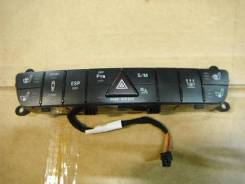 Блок кнопок для Mercedes-Benz X164 GL-class в Хабаровске Кнопка, блок кнопок. Mercedes-Benz GL-Class, W164, X164 Mercedes-Benz M-Class, W164 M273E46, M273E55, OM629, OM642, M113E50, M272E30, M272E35