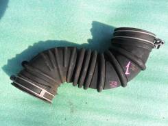 Патрубок воздухозаборника Toyota Allex/Runx, ZZE122,1ZZFE. 17881-22080 в Краснодаре Патрубок воздухозаборника. Toyota: Premio, Allion, Corolla Spacio, WiLL VS, Allex, Corolla Axio, Avensis, Corolla Verso, Corolla, Opa, Wish, Caldina...
