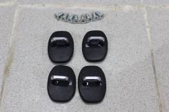 Петля замка двери Lexus / Toyota 69410-30060 в Красноярске Крепление двери. Lexus: IS300, IS250C, LC500, GS250, GS350, GS430, LS600hL, LX460, LS600h, LX450d, GS200t, IS F, IS350, IS350C, IS250, GS450h, GS F, I...