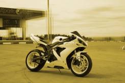 Yamaha R1, 2005 