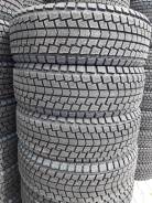 Hankook DynaPro i*cept RW08, 265/70r15 в Уссурийске Hankook DynaPro i*cept RW08. Зимние, без шипов, 2017 год, без износа, 4 шт