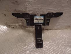Кронштейн замка капота для Mazda CX 5 2012> в Новосибирске Кронштейн замка капота. Mazda CX-5, KE, KE2AW, KE2FW, KE5AW, KE5FW, KEEAW, KEEFW