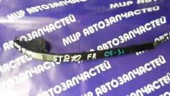 Планка под фару правое Toyota Caldina, ST210 в Новоалтайске Планка под фару. Toyota Caldina, ST210, ST210G