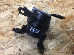 Подушка двигателя правая Toyota Corolla ZRE142 2ZR 2007г. T3496 в Омске Подушка двигателя. Toyota Corolla Axio, ZRE142 Toyota Corolla Fielder, ZRE142, ZRE142G Toyota Corolla, ZRE142 2ZRFAE, 2ZRFE, 2ZRFBE, 2ZRFXE