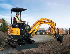 Hyundai R17Z-9A, 2017 во Владивостоке Hyundai R17Z-9A. Продается гусеничный мини-экскаватор Hyundai R17-9, 0,04 куб. м.