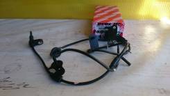Датчик ABS FR Toyota RAV 4 / Harrier. с 2005 по 2012 . перед. Новый в Благовещенске Датчик abs. Toyota Harrier, AVU65, AVU65W, ZSU60, ZSU60W, ZSU65, ZSU65W Toyota RAV4, ACA30, ACA31, ACA31W, ACA33, ACA36, ACA36W, ACA38, ALA30, GSA33...