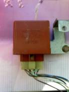 Электронный блок стеклоочистителей на Тайота Чайзер GX71 фото