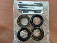 Сальник заднего редуктора Toyota 4WD Rav4/Vitz/Auris 05- Toyota 90311- в Уссурийске Сальник редуктора. Toyota: Ractis, Mark X Zio, ist, Sienta, Vitz, Mark X, Corolla Axio, RAV4, Porte, Estima, Vanguard, Auris, Harrier, Spade, Blade, C...