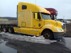 Freightliner Columbia, 2004 в Красноярске Freightliner Columbia. Фредлайнер Коламбия, 14 000 куб. см., 30 000 кг., 6x4