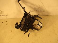 Блок ABS (насос) Opel Astra H / Family 2004 > в Омске Насос abs. Opel Astra, L35, L48 Двигатели: Z13DTH, Z14XEL, Z14XEP, Z16XE1, Z16XEP, Z17DTH, Z17DTL, Z18XE, Z18XER, Z19DT, Z19DTH, Z19DTJ, Z19DTL, Z20LE...
