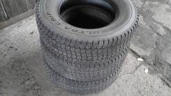 Goodyear, 225/75 R16 118/116LT в Лесосибирске Goodyear. Всесезонные, 40 %, 3 шт