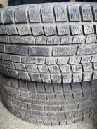 Yokohama Ice Guard, 215/55/R16 в Новосибирске Yokohama Ice Guard. Зимние, без шипов, 2007 год, 20 %, 2 шт