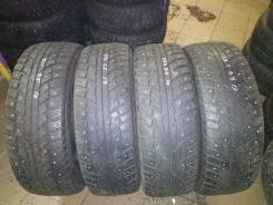 Kumho I'Zen RV Stud KC16, 235/65 R17 в Новосибирске Kumho I'Zen RV Stud KC16. Зимние, шипованные, 20 %, 4 шт