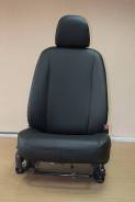 Чехлы из экокожи Toyota Aqua 2011-2017 черные с синим в Хабаровске Чехлы. Toyota Aqua, NHP10 Двигатель 1NZFXE