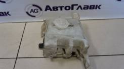 Бачок омывателя в Томске Бачок стеклоомывателя. Mitsubishi Airtrek, CU2W, CU4W Mitsubishi Outlander, CU2W 4G63, 4G64