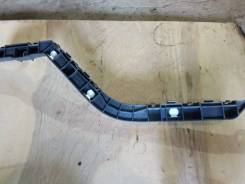 Крепление заднее правое в Хабаровске Крепление. Honda Inspire, UC1 J30A