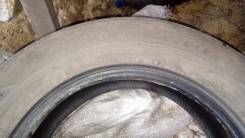 Dunlop, 215/60R16 в Прокопьевске Dunlop. Зимние, 2007 год, 40 %, 2 шт