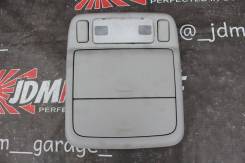 Плафон Subaru Forester SG5 EJ205 2003 5MT Цвет 01G (Premium silver M) в Уссурийске Светильник салона. Subaru Forester, SG5 EJ205