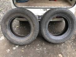 Goodyear Wrangler HP, P 265/65 R17 во Владивостоке Goodyear Wrangler HP. Летние, 2008 год, 30 %, 2 шт