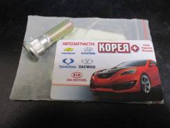 Шпилька колеса в Новосибирске Шпилька ступицы. Kia: Potentia, Mentor, Credos, Rio, Spectra, Sedona, Enterprise, Carnival, Clarus, Shuma, X-Trek, Sephia, Carens D4BB
