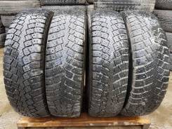Nokian, 205 R16C во Владивостоке Nokian. Зимние, шипованные, 2011 год, 50 %