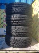 Syron Everest 1, 215/55 r17 в Новосибирске Syron Everest 1. Всесезонные, 2017 год, без износа, 4 шт