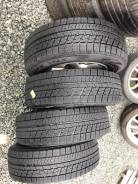 Bridgestone Blizzak VRX, 205 70 R15 в Находке Bridgestone Blizzak VRX. Зимние, без шипов, 2015 год, 5 %, 4 шт