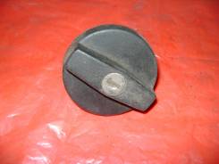 Крышка топливного бака Toyota Starlet #P80 1993 в Барнауле Крышка топливного бака. Toyota: Corona, Regius Ace, Cressida, Lite Ace, Crown, Avensis, Corolla, Tercel, Dyna, Town Ace Noah, Carina, Sprinter, Vista...