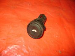 Кнопка открывания багажника Ford Fiesta CBK 2006 в Барнауле Кнопка открывания багажника. Ford Fusion, CBK Ford Fiesta, CBK